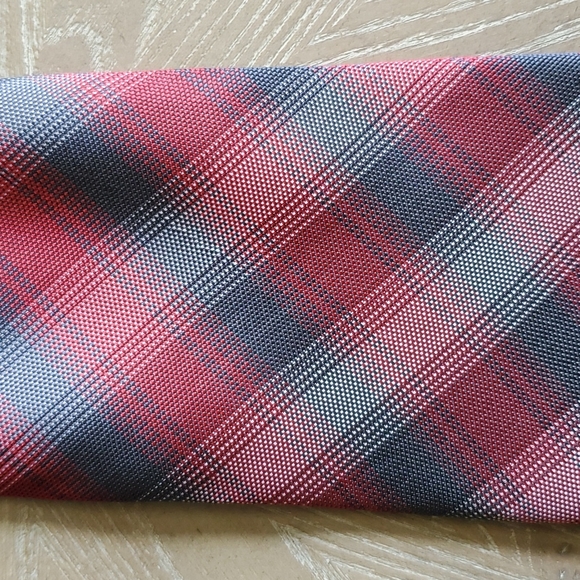 Carolina Bay necktie - Picture 2 of 5
